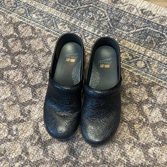 Dansko Clogs - Picture 4 of 5